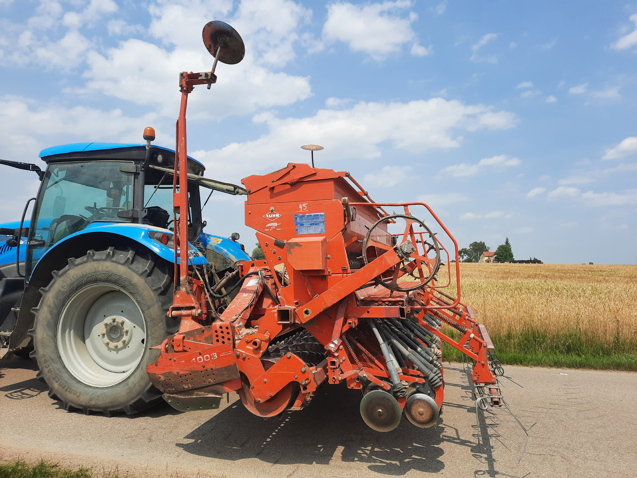 KUHN HR4003D INTEGRA 4000 - Combine seed drill: picture 3 KUHN HR4003D INTEGRA 4000 - Combine seed drill: picture 3