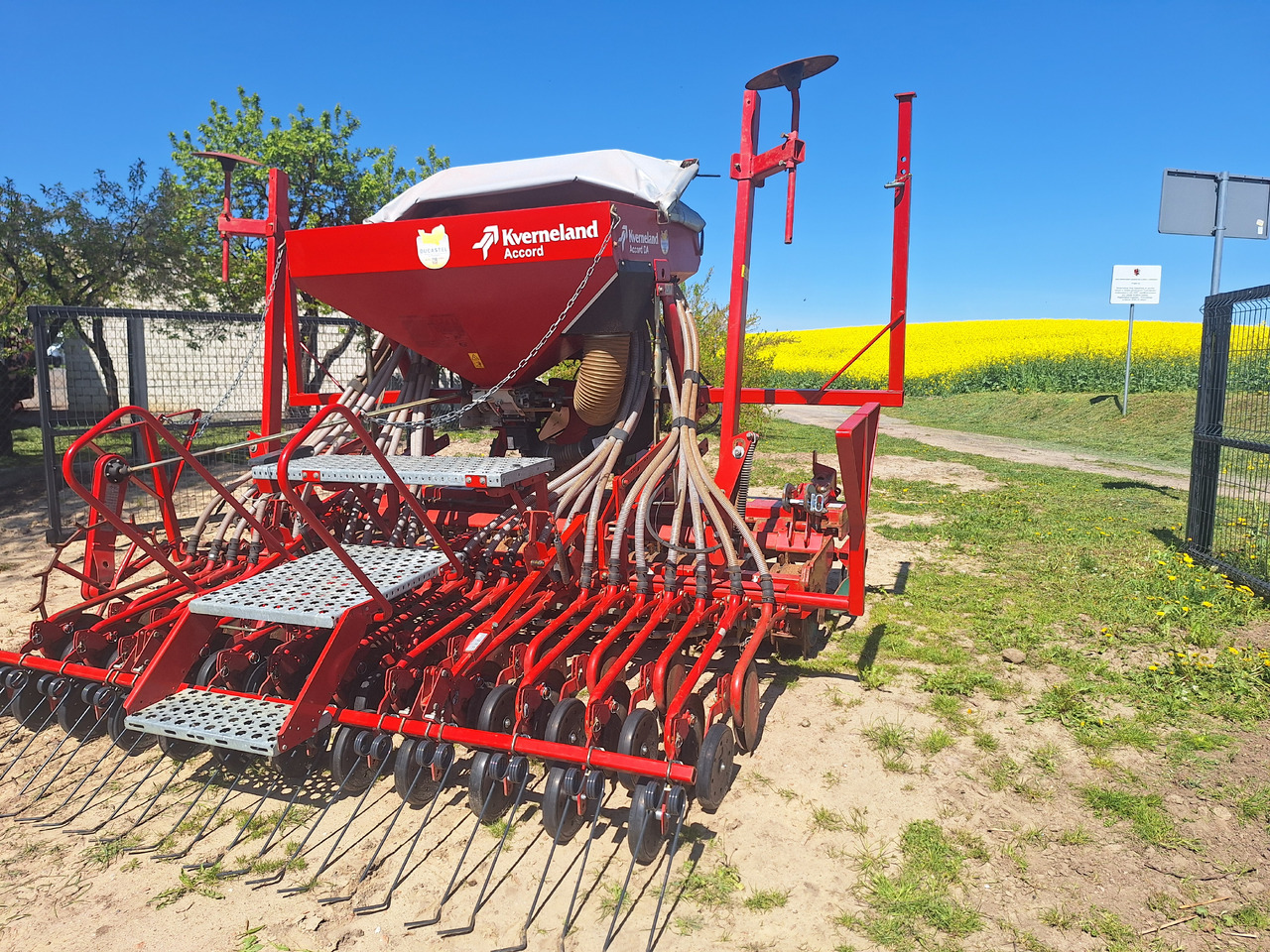 KVERNELAND ACCORD DA - Sowing equipment: picture 5 KVERNELAND ACCORD DA - Sowing equipment: picture 5