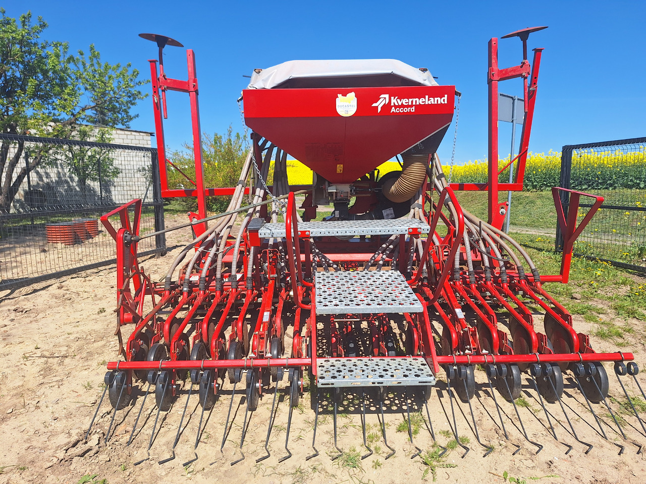 KVERNELAND ACCORD DA - Sowing equipment: picture 4 KVERNELAND ACCORD DA - Sowing equipment: picture 4