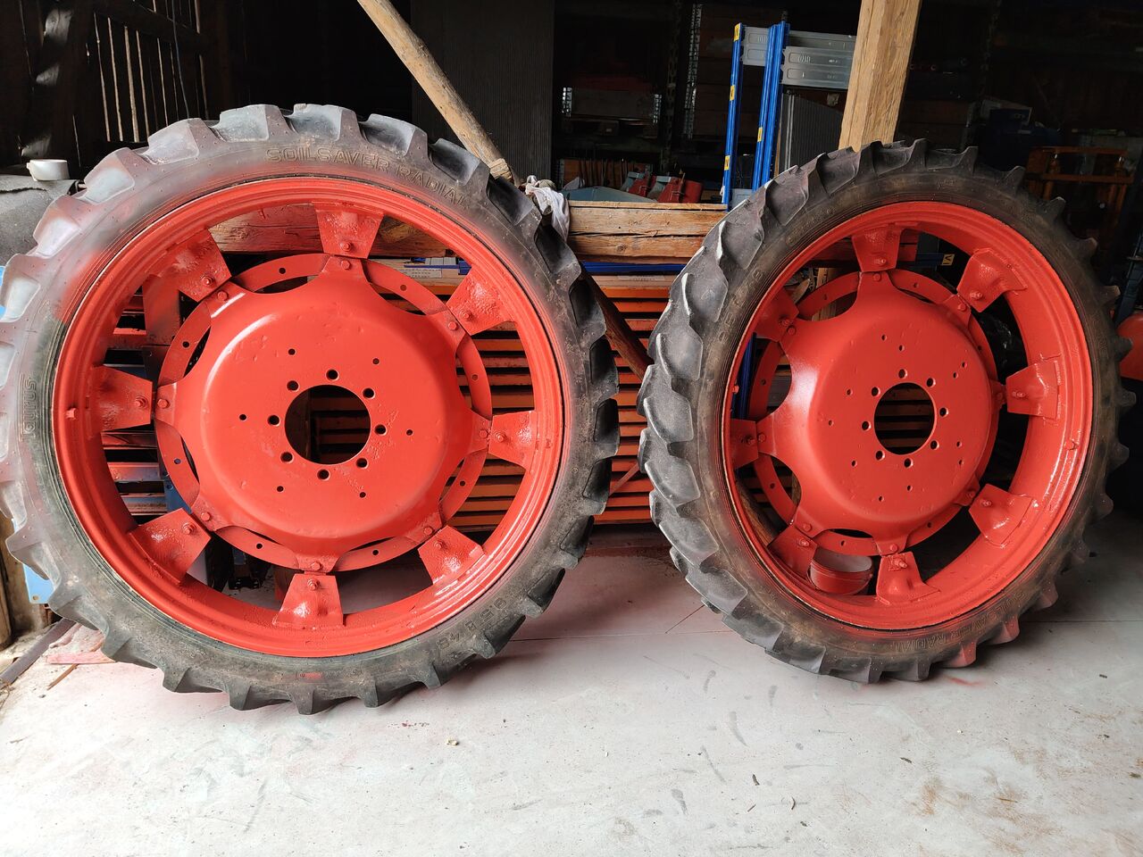 Kleber, Taurus 11.2 R32 (270/95 R32), 9.5 R48 - Wheel and tire package for Agricultural machinery: picture 2 Kleber, Taurus 11.2 R32 (270/95 R32), 9.5 R48 - Wheel and tire package for Agricultural machinery: picture 2
