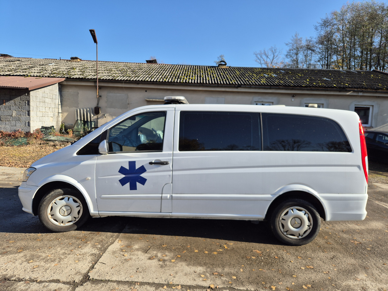 MERCEDES-BENZ Vito 122 CDi - Ambulance: picture 2 MERCEDES-BENZ Vito 122 CDi - Ambulance: picture 2