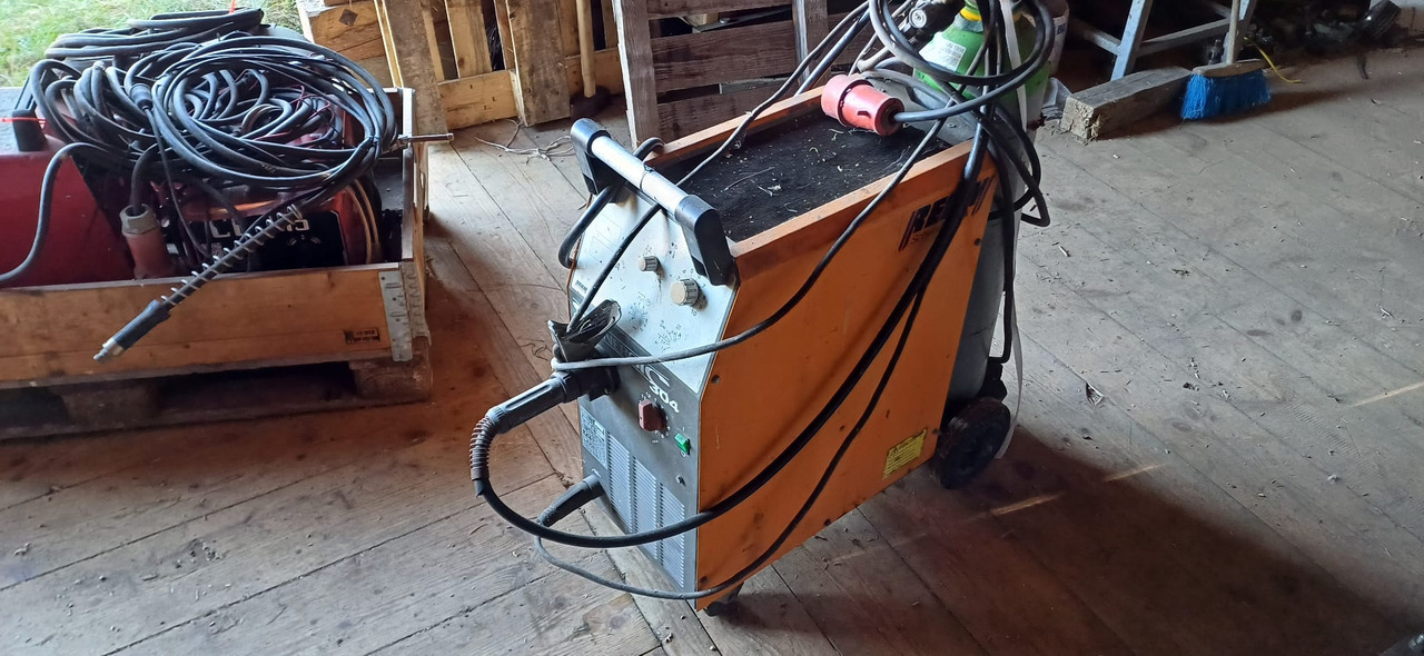 Welding equipment REHM SYNERGIC 304: picture 1