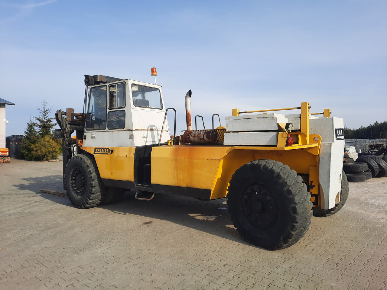 Valmet TD2712 - A25036 - Container handler: picture 4 Valmet TD2712 - A25036 - Container handler: picture 4