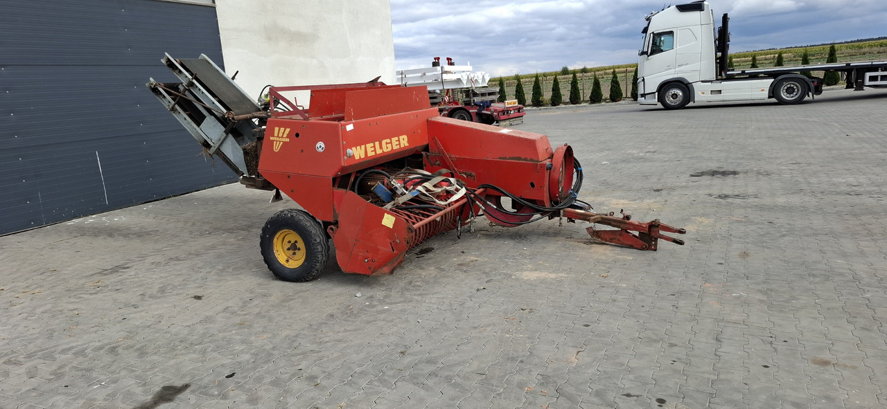 WELGER AP 52 - Square baler: picture 2 WELGER AP 52 - Square baler: picture 2