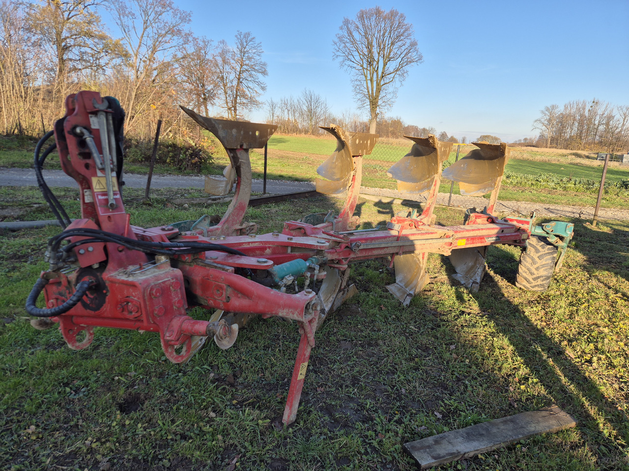 Kverneland ES 100 VARIO - Plow: picture 3 Kverneland ES 100 VARIO - Plow: picture 3