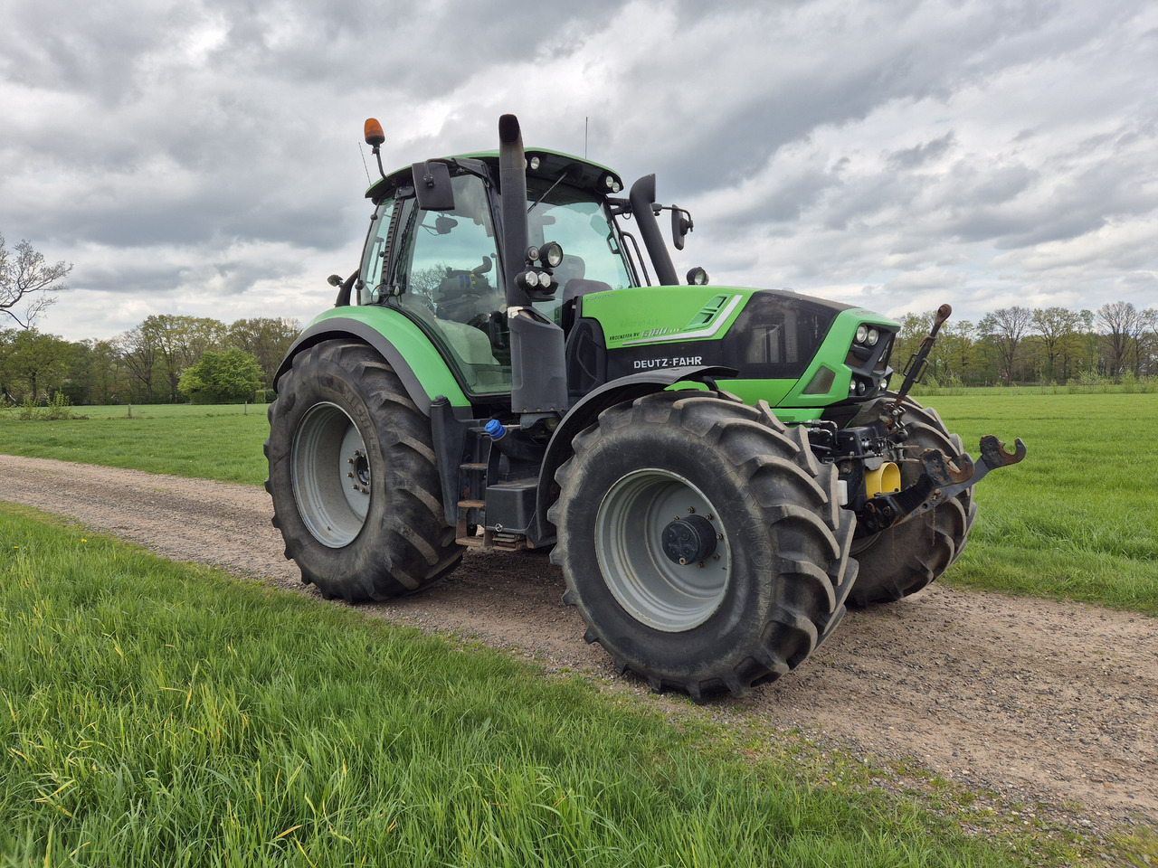 Deutz Fahr 6180 TTV FH+FA - Farm tractor: picture 1 Deutz Fahr 6180 TTV FH+FA - Farm tractor: picture 1