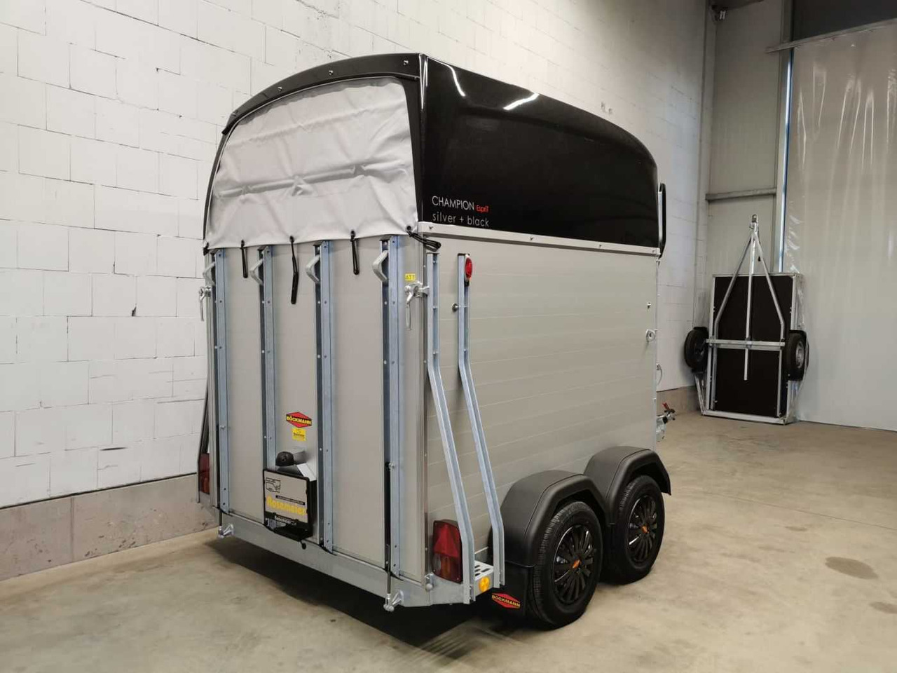 New Horse trailer BOECKMANN Champion Esprit silv+bl SK P Pferdeanhänger: picture 16