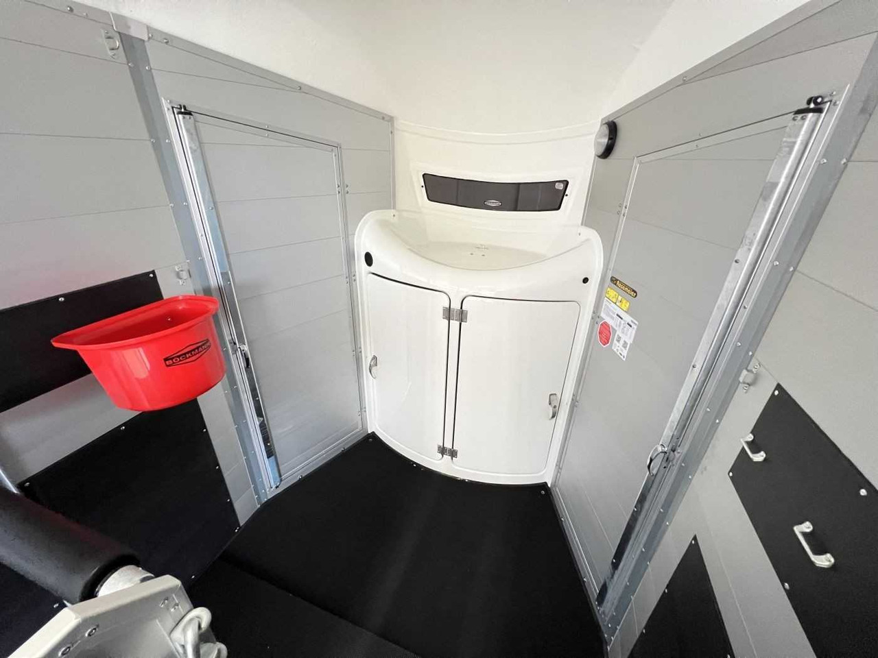 New Horse trailer BOECKMANN Portax L E Pferdeanhänger: picture 10