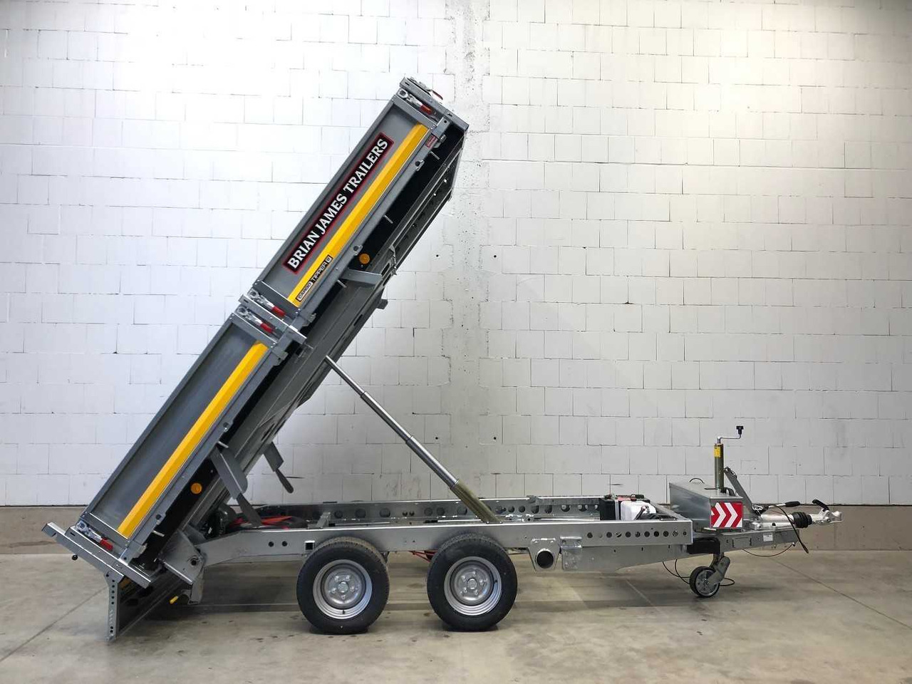 BRIAN_JAMES Tipper 526-3116-35-2-12 Rückwärtskipper - Tipper trailer: picture 1 BRIAN_JAMES Tipper 526-3116-35-2-12 Rückwärtskipper - Tipper trailer: picture 1