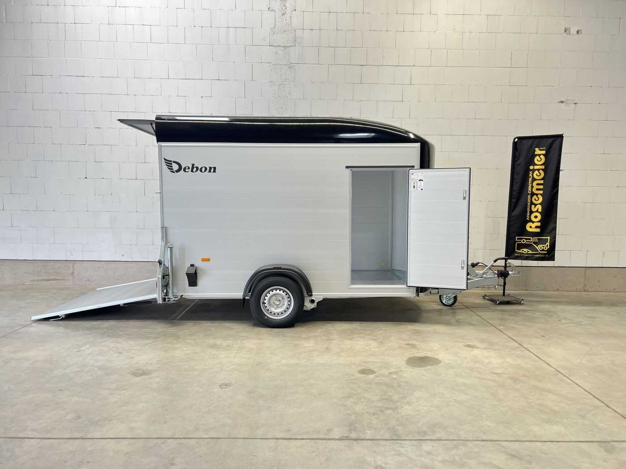 CHEVAL LIBERTE DEBON C400 Roadster Kofferanhänger - Motorcycle trailer: picture 1 CHEVAL LIBERTE DEBON C400 Roadster Kofferanhänger - Motorcycle trailer: picture 1