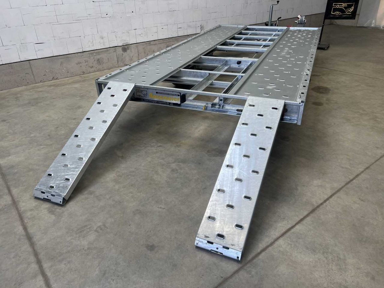 New Autotransporter trailer GT Kippbar 400/2 S 2,7T Autotransporter: picture 8