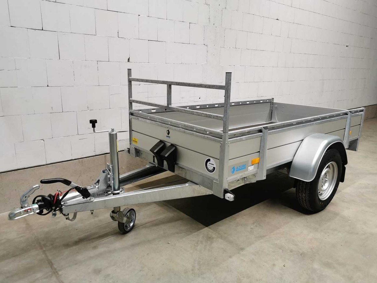 HAPERT Azure L-1 Kastenanhänger gebremst - Car trailer: picture 4 HAPERT Azure L-1 Kastenanhänger gebremst - Car trailer: picture 4