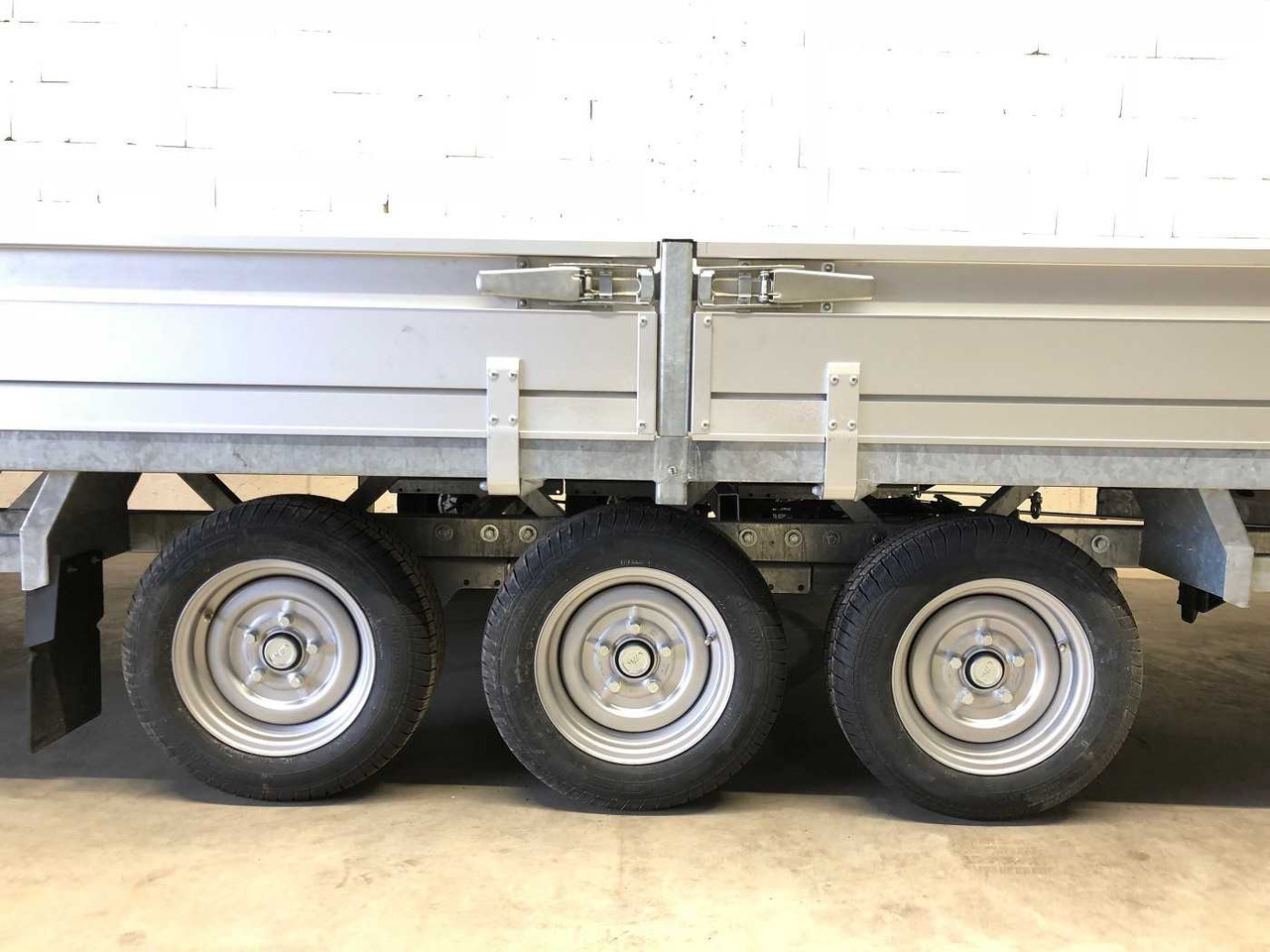 New Car trailer HULCO Medax-3 3500 Hochlader: picture 14