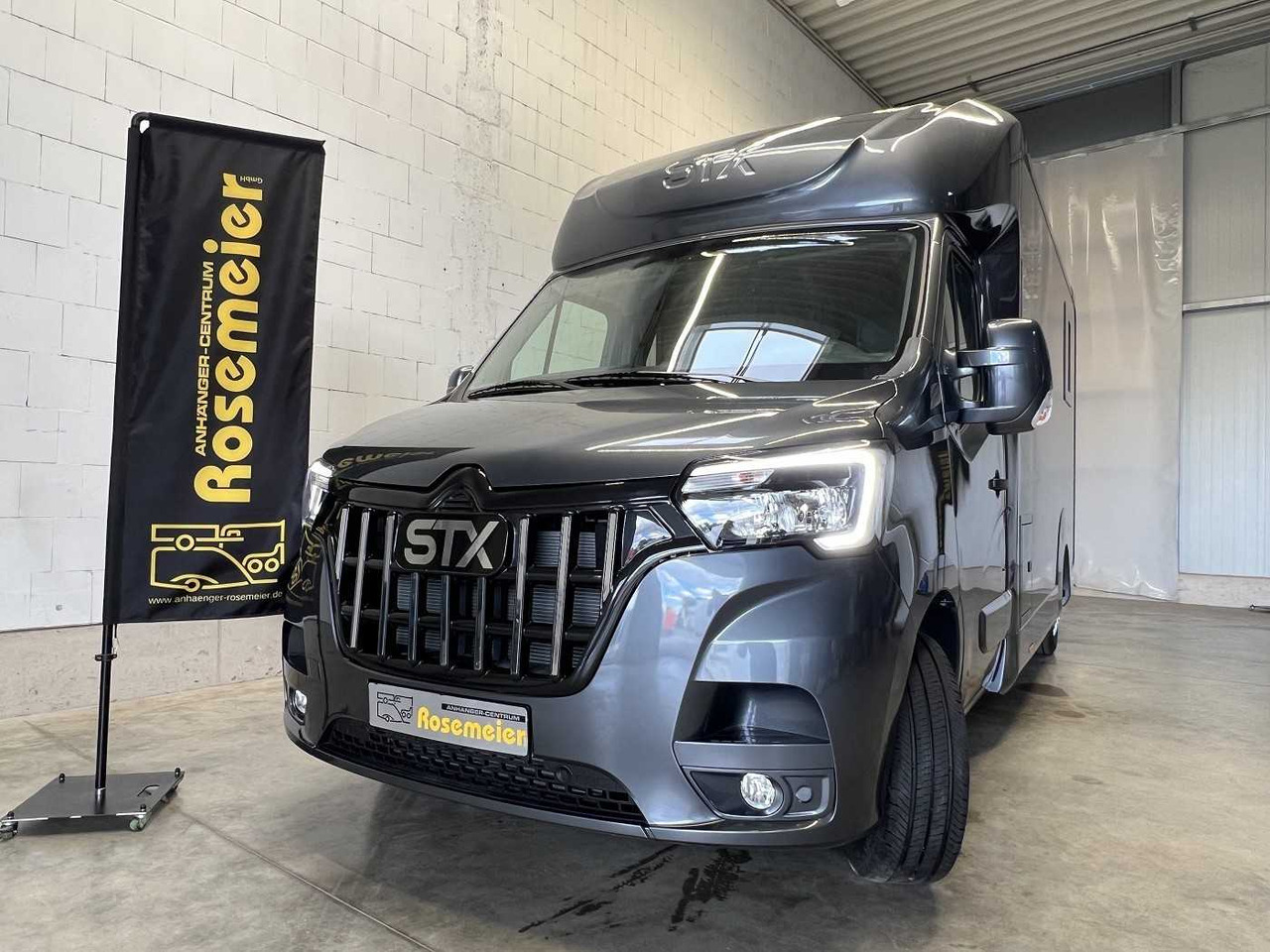 RENAULT Master Haras STX 3-Sitzer LKW - Horse truck, Van: picture 5 RENAULT Master Haras STX 3-Sitzer LKW - Horse truck, Van: picture 5