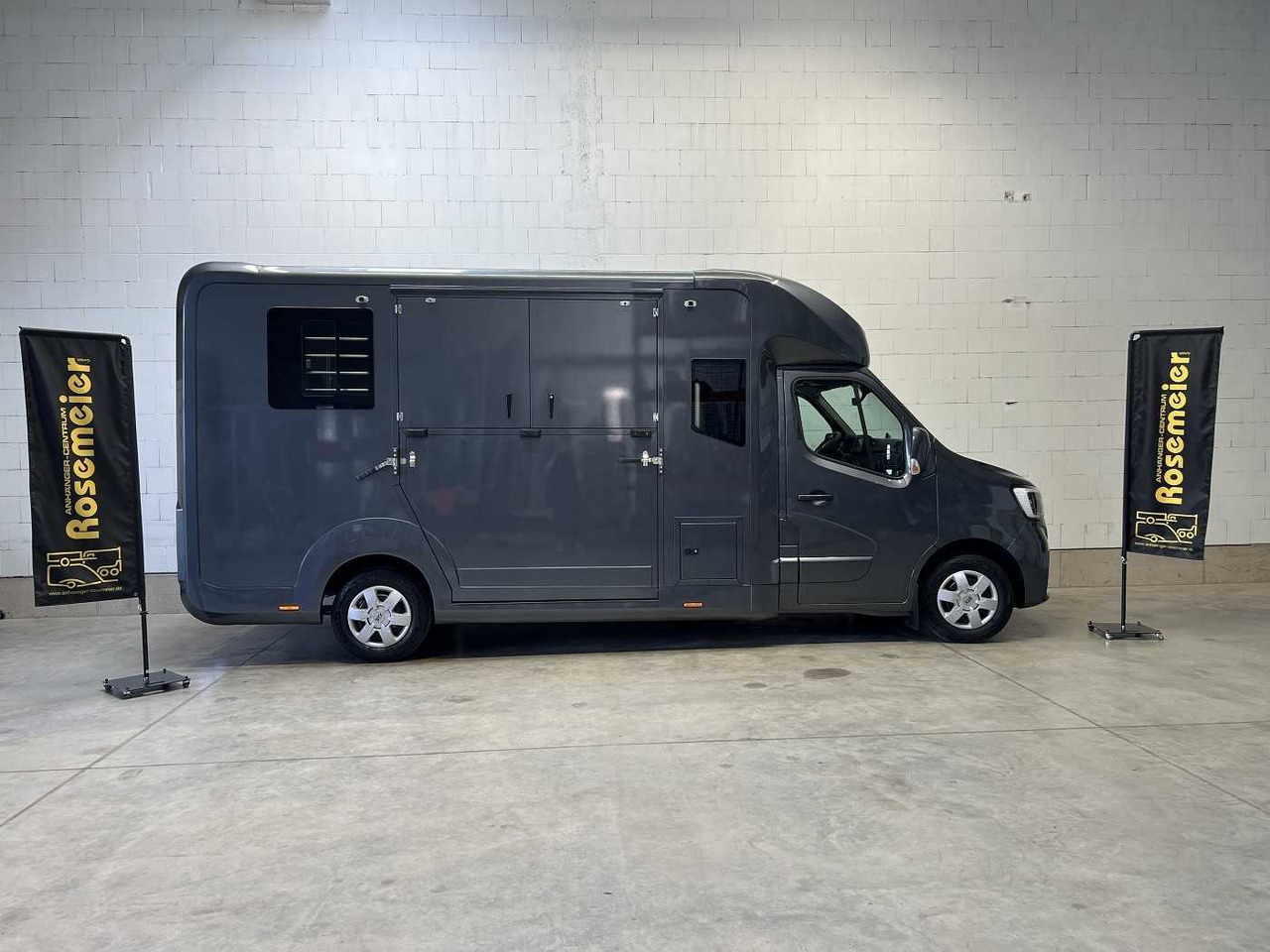 RENAULT Master Haras STX 5-Sitzer LKW - Horse truck, Van: picture 3 RENAULT Master Haras STX 5-Sitzer LKW - Horse truck, Van: picture 3