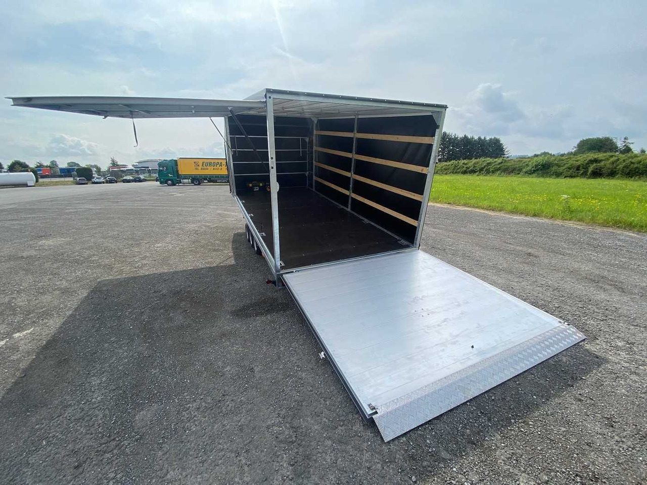 ROSEMEIER VE Jumbo 35.5 Tridem-Planenaufbau Autotransporter - Autotransporter trailer: picture 4 ROSEMEIER VE Jumbo 35.5 Tridem-Planenaufbau Autotransporter - Autotransporter trailer: picture 4