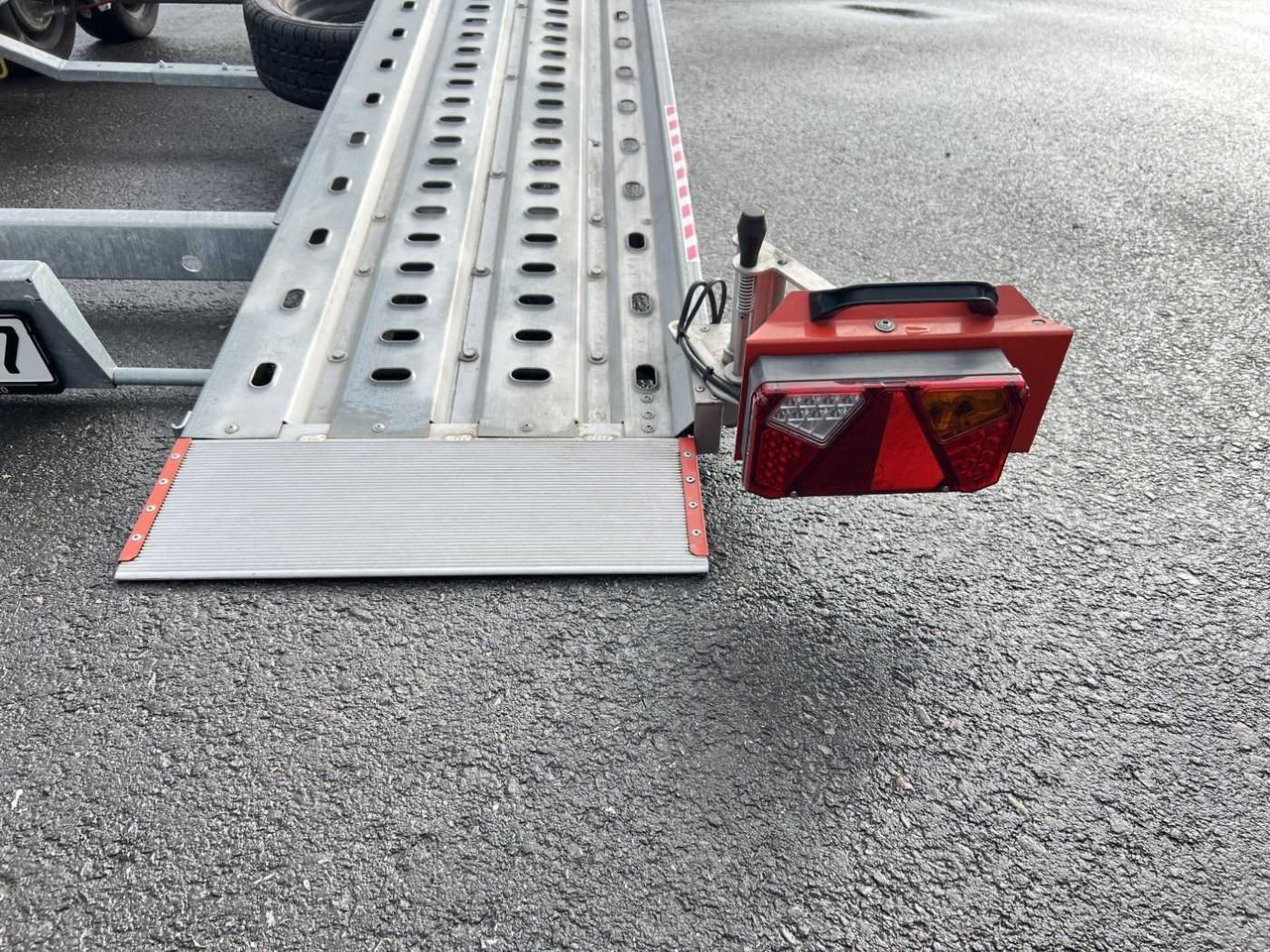 VEZEKO Imola S 35.47 Autotransporter - Autotransporter trailer: picture 5 VEZEKO Imola S 35.47 Autotransporter - Autotransporter trailer: picture 5