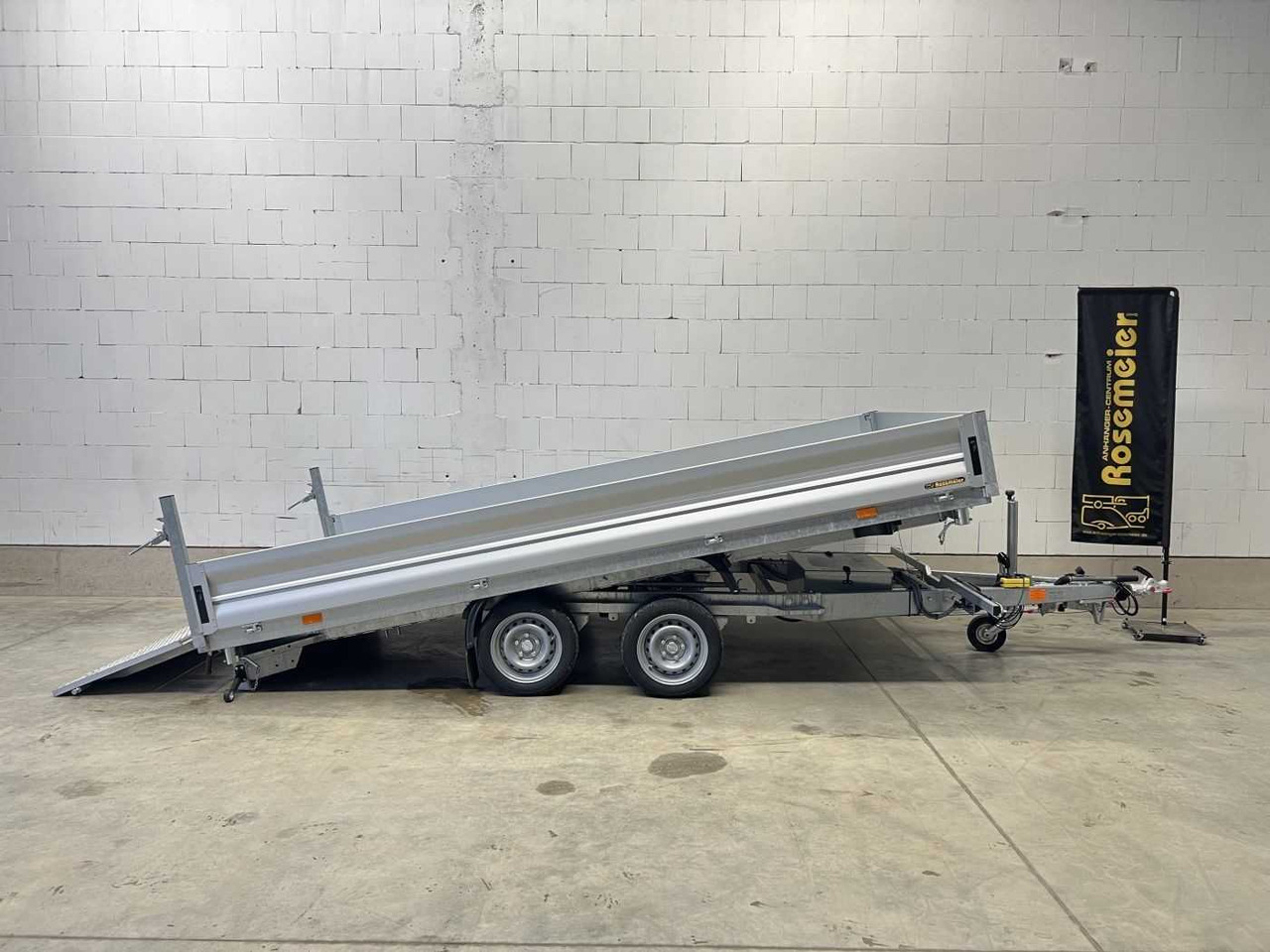 New Tipper trailer VEZEKO Juki 35.4 Multi Multidreiseitenkipper: picture 6