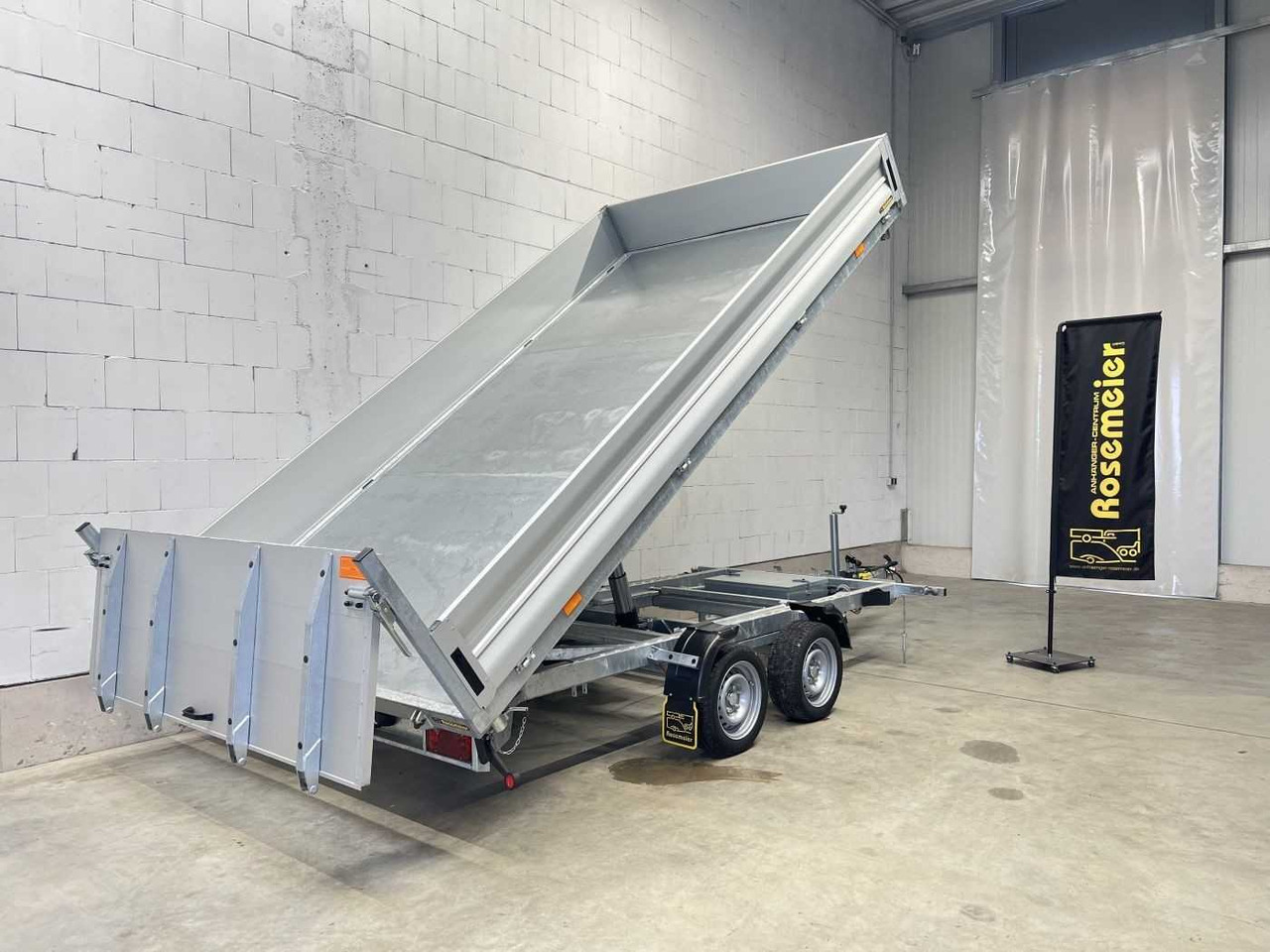 VEZEKO Juki 35.4 Multi Multidreiseitenkipper - Tipper trailer: picture 3 VEZEKO Juki 35.4 Multi Multidreiseitenkipper - Tipper trailer: picture 3