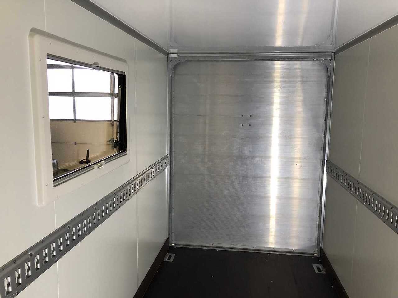 New Closed box trailer VEZEKO TK B 27.35 Rampe Tür Fenster Kofferanhänger: picture 15