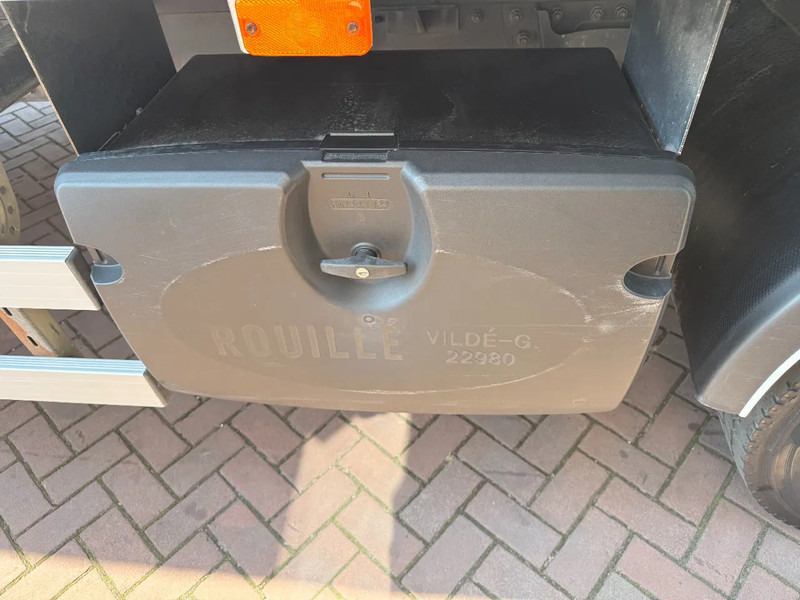 DAF LF 55.250 LF55-250 Box with lift / Manual gearbox Euro5 - Box truck: picture 5 DAF LF 55.250 LF55-250 Box with lift / Manual gearbox Euro5 - Box truck: picture 5