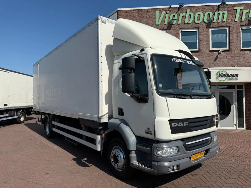 DAF LF 55.250 LF55-250 Box with lift / Manual gearbox Euro5 - Box truck: picture 1 DAF LF 55.250 LF55-250 Box with lift / Manual gearbox Euro5 - Box truck: picture 1