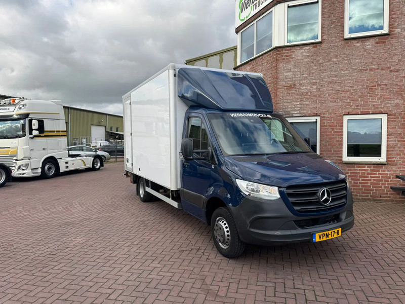 Mercedes-Benz Sprinter Sprinter 515CDI bakwagen met klep / automaat / MBUX /Navi / Airco / Camera / Top - Box van: picture 1 Mercedes-Benz Sprinter Sprinter 515CDI bakwagen met klep / automaat / MBUX /Navi / Airco / Camera / Top - Box van: picture 1