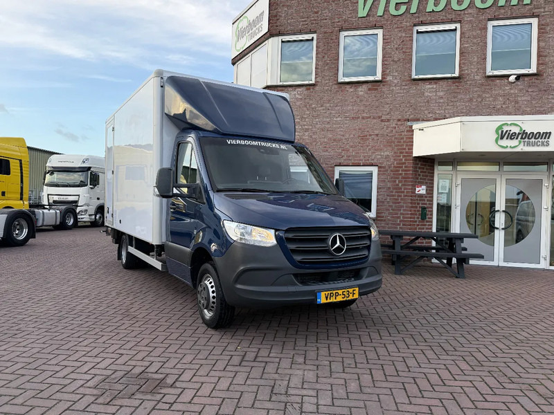 Mercedes-Benz Sprinter Sprinter 515CDI bakwagen met klep / automaat / MBUX /Navi / Airco / Camera / Top - Box van: picture 1 Mercedes-Benz Sprinter Sprinter 515CDI bakwagen met klep / automaat / MBUX /Navi / Airco / Camera / Top - Box van: picture 1