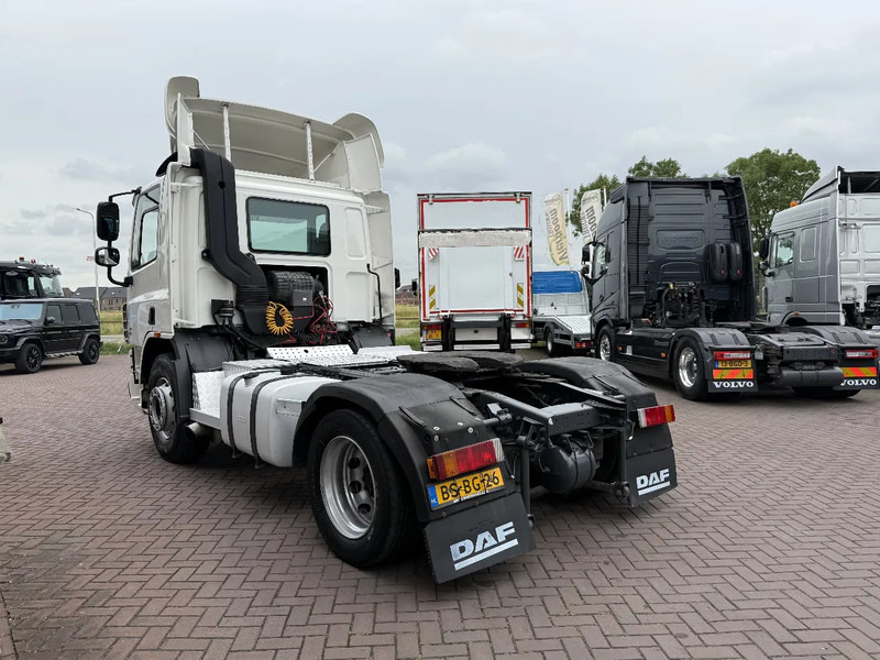 DAF CF 75 CF75-250 EURO5 - DAG CABINE MET RUIT- IDEAAL ALS RANGEERTREKKER-LAGE KM STAND!!!!!! - Tractor unit: picture 3 DAF CF 75 CF75-250 EURO5 - DAG CABINE MET RUIT- IDEAAL ALS RANGEERTREKKER-LAGE KM STAND!!!!!! - Tractor unit: picture 3