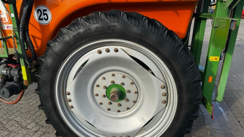 Amazone-BBG S330 NOVA 27m - Sprayer: picture 3 Amazone-BBG S330 NOVA 27m - Sprayer: picture 3