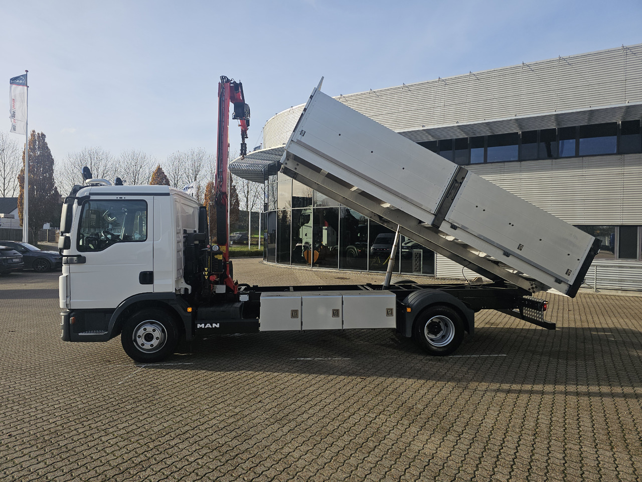 MAN TGL 10.220 - Tipper: picture 5 MAN TGL 10.220 - Tipper: picture 5