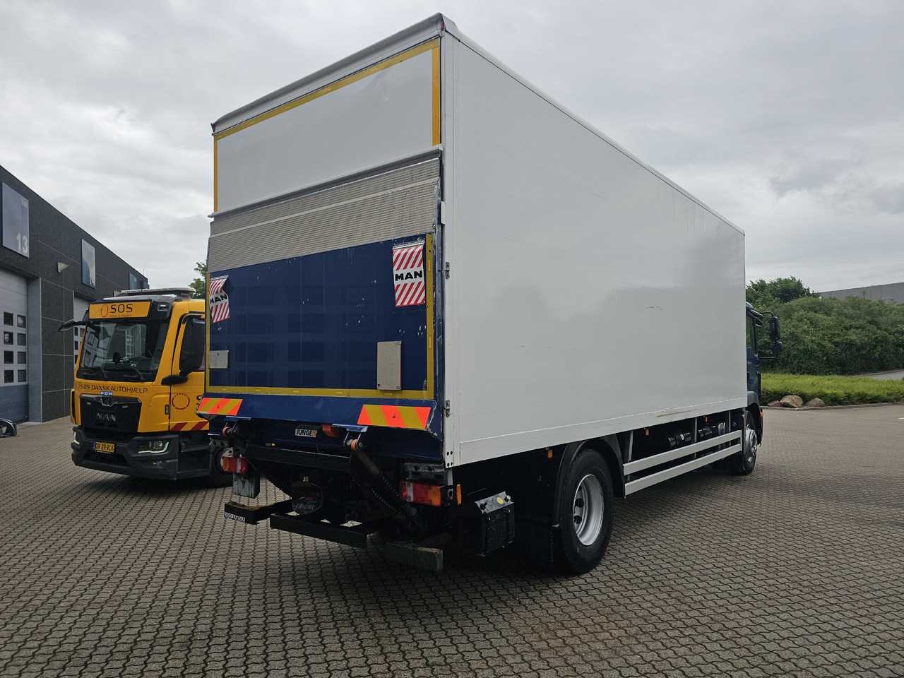 MAN TGM 18.290 - Box truck: picture 4 MAN TGM 18.290 - Box truck: picture 4
