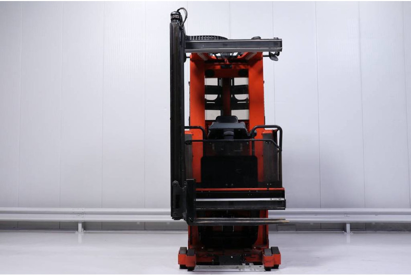 BT VCE 150 A - Electric forklift: picture 3 BT VCE 150 A - Electric forklift: picture 3