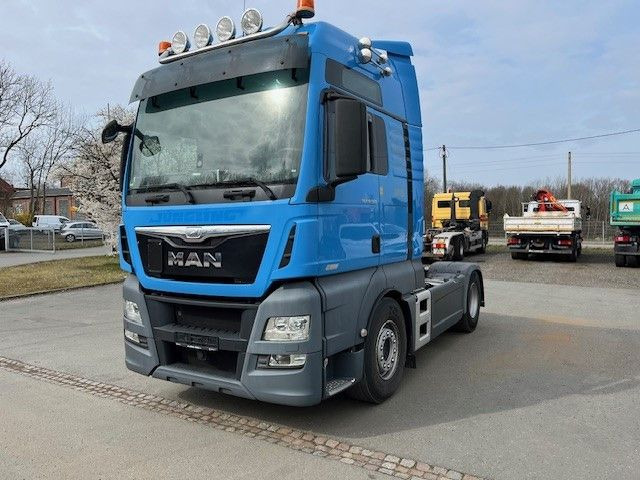 MAN TGX 18.560 Satteltugmaschine TOP Vollausstattung - Tractor unit: picture 1 MAN TGX 18.560 Satteltugmaschine TOP Vollausstattung - Tractor unit: picture 1