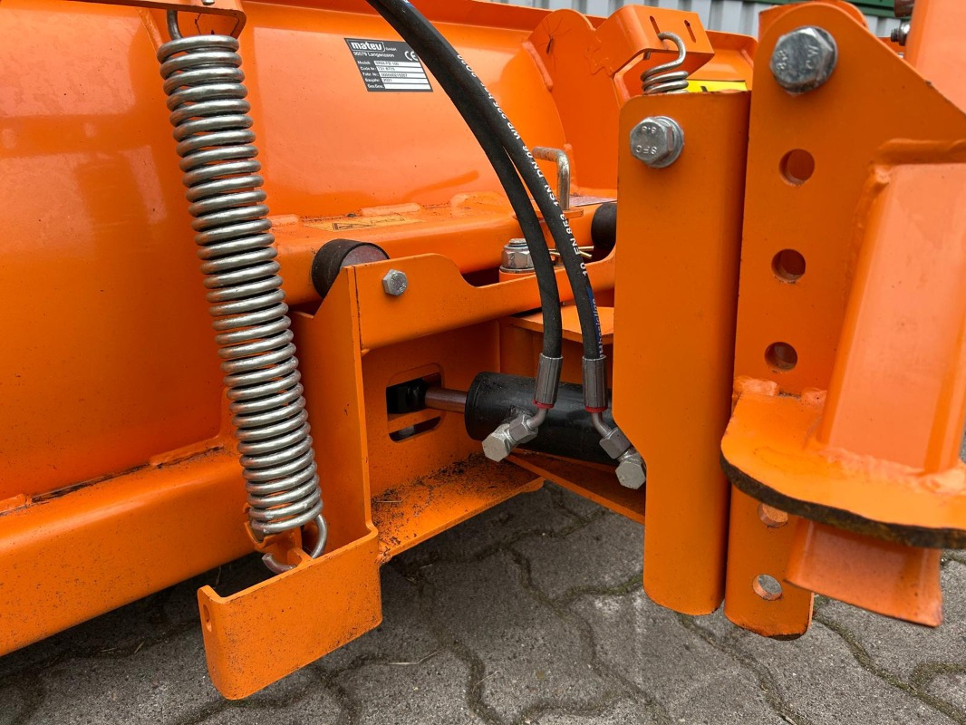 Matev SRM-FB 150 - Attachment: picture 4 Matev SRM-FB 150 - Attachment: picture 4