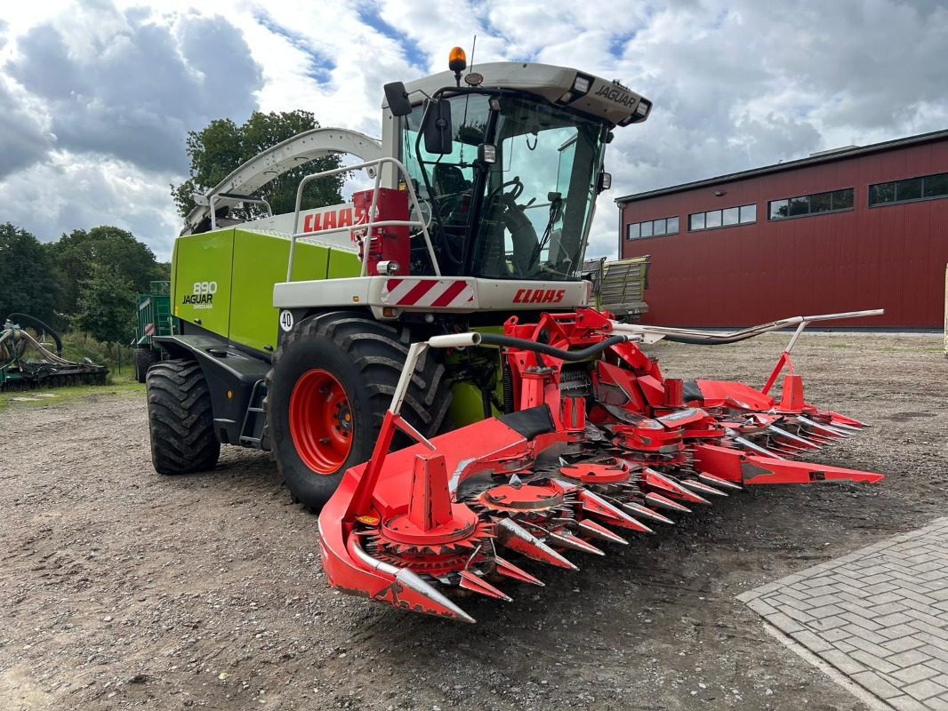CLAAS Jaguar 890 mit Kemper 360 und PU - Harvester: picture 1 CLAAS Jaguar 890 mit Kemper 360 und PU - Harvester: picture 1
