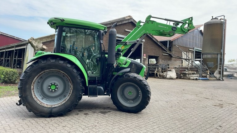 Deutz-Fahr 5115 - Self-loading wagon: picture 5 Deutz-Fahr 5115 - Self-loading wagon: picture 5