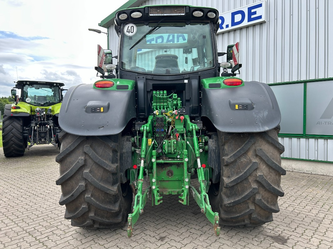 John Deere 6250R - Farm tractor: picture 4 John Deere 6250R - Farm tractor: picture 4