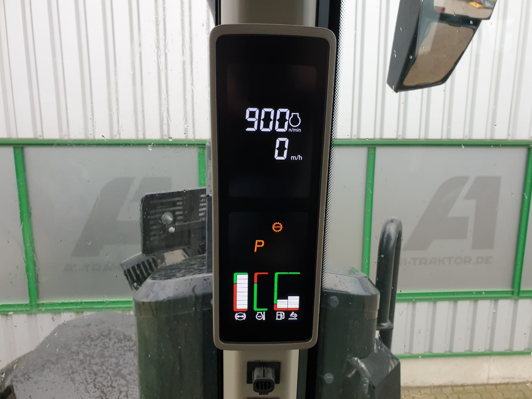 John Deere 7R 330 **MIETRÜCKLÄUFER** - Farm tractor: picture 4 John Deere 7R 330 **MIETRÜCKLÄUFER** - Farm tractor: picture 4