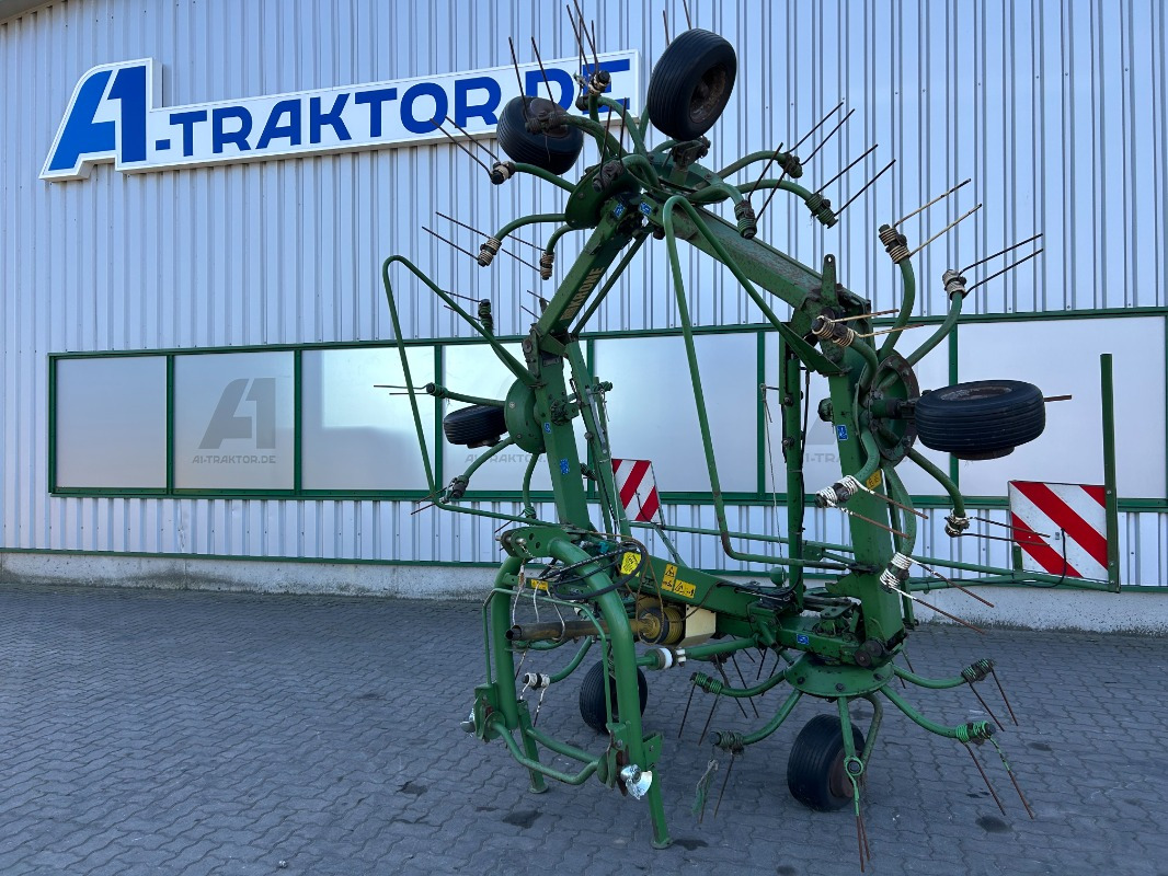 Krone KW 7.70 / 6x7 - Tedder/ Rake: picture 1 Krone KW 7.70 / 6x7 - Tedder/ Rake: picture 1