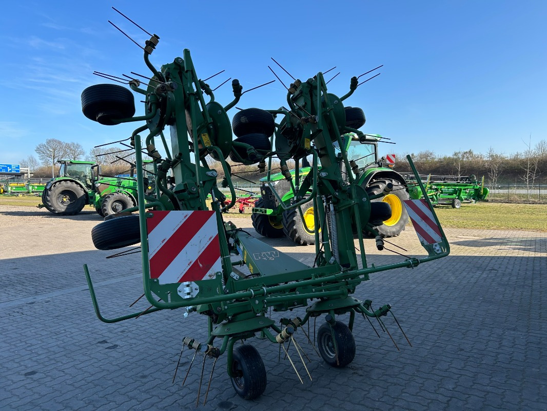 Krone KW 7.92 - Tedder/ Rake: picture 3 Krone KW 7.92 - Tedder/ Rake: picture 3