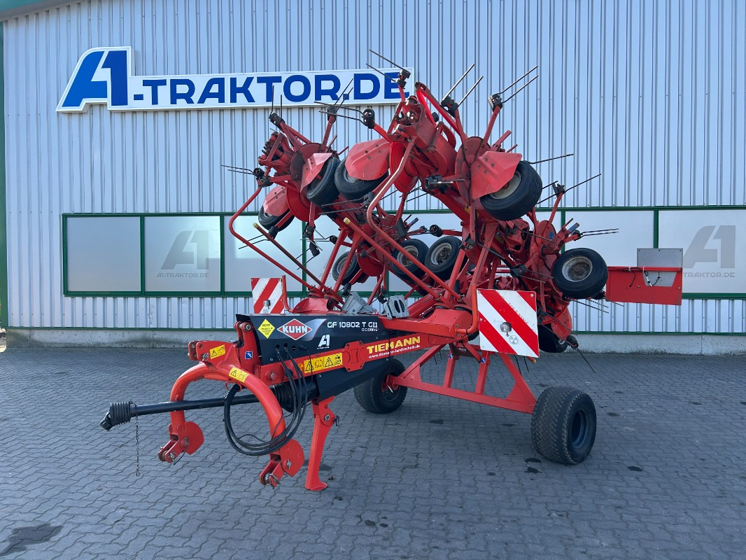 Kuhn GF 10802 T-G II - Tedder/ Rake: picture 1 Kuhn GF 10802 T-G II - Tedder/ Rake: picture 1