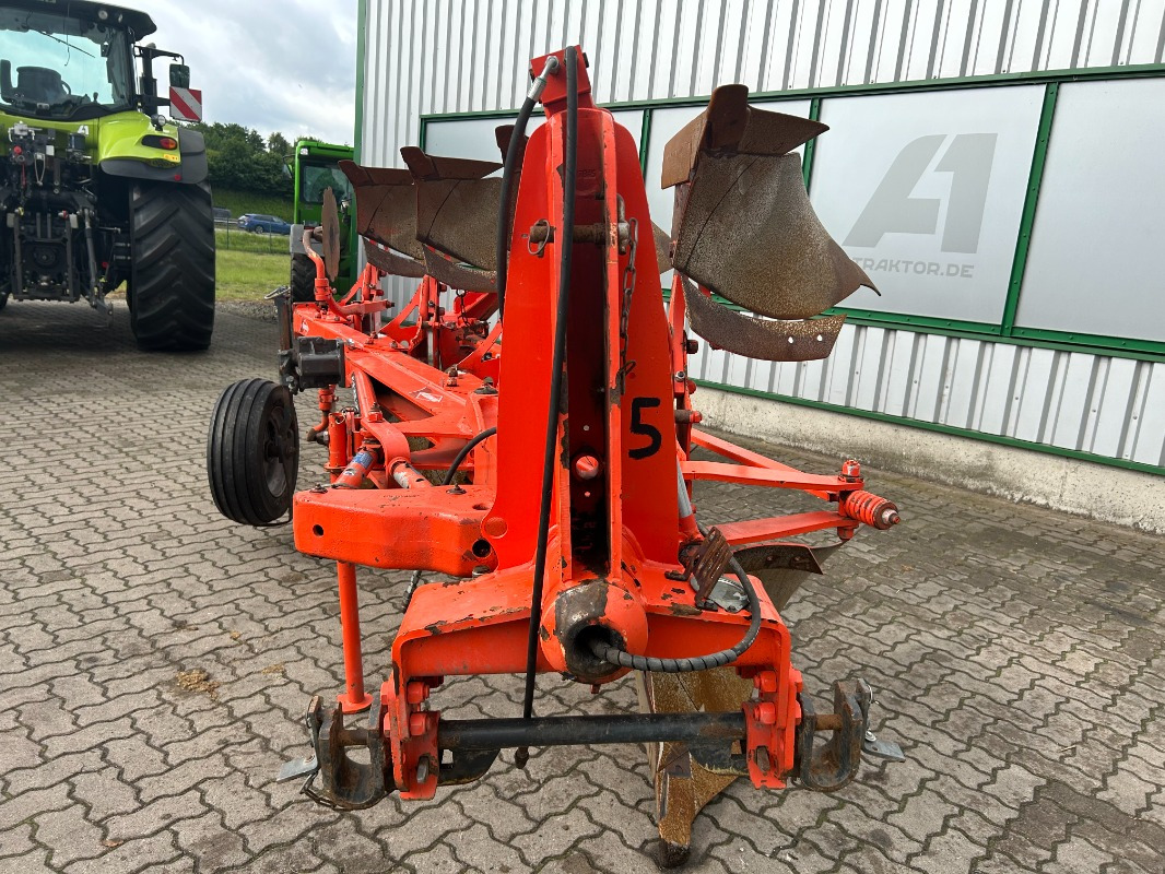 Kuhn Multi Master 113 4E - Plow: picture 5 Kuhn Multi Master 113 4E - Plow: picture 5