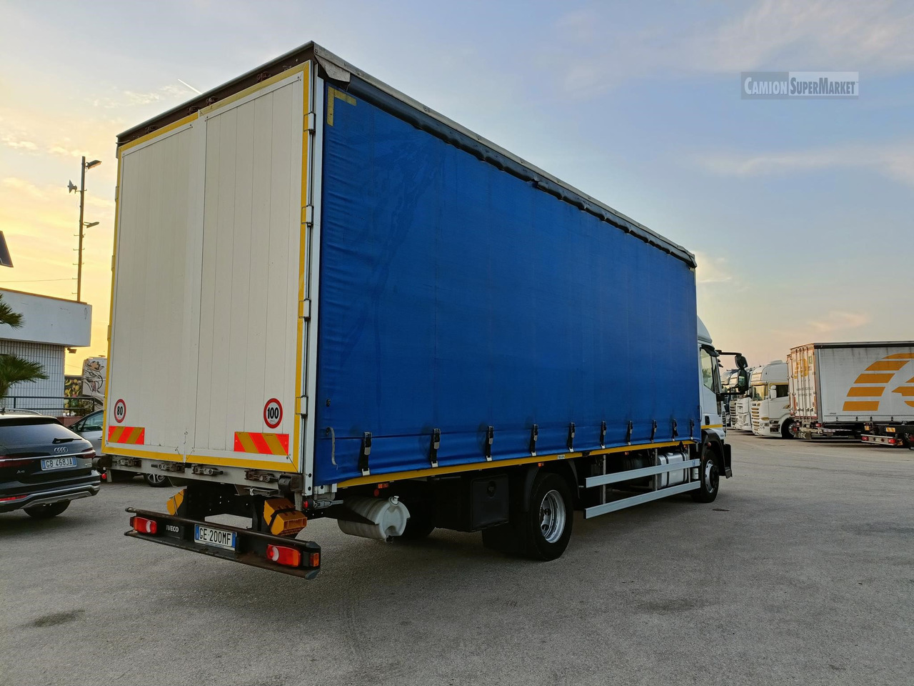 IVECO EUROCARGO 120E25 - Curtainsider truck: picture 5 IVECO EUROCARGO 120E25 - Curtainsider truck: picture 5