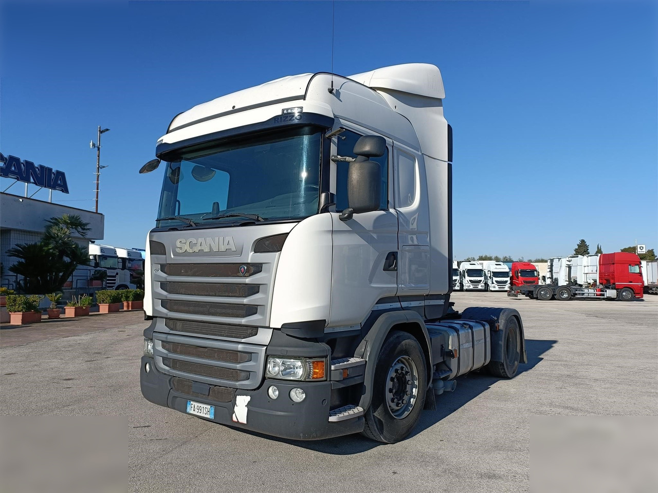 SCANIA R490 - Tractor unit: picture 2 SCANIA R490 - Tractor unit: picture 2