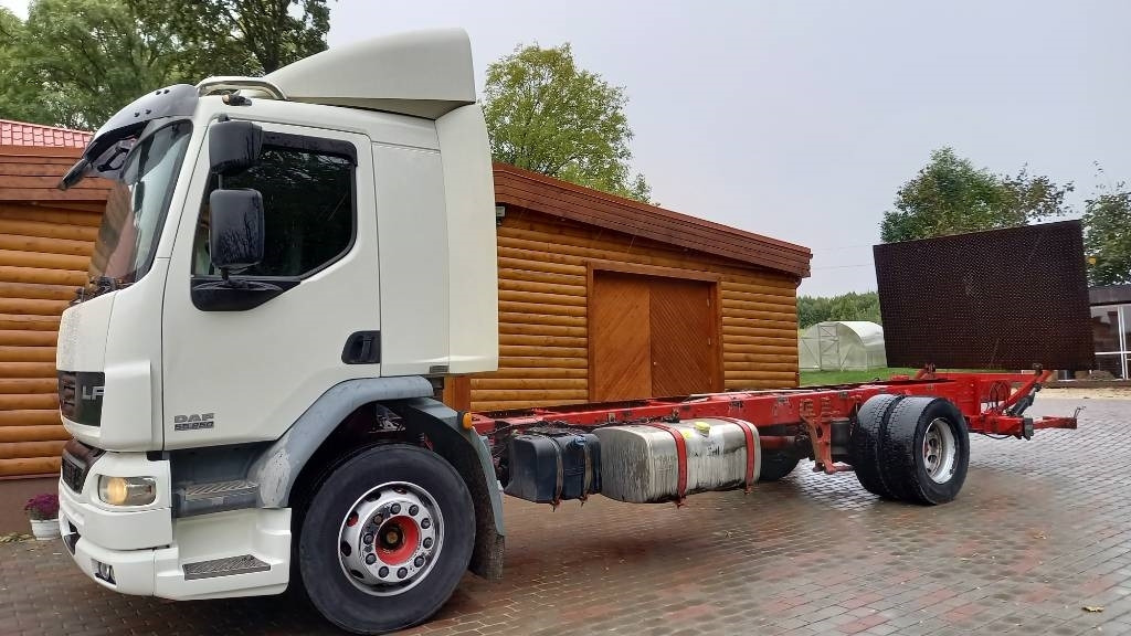 DAF FA55.250G, ONLY FOR PARTS! - Box truck: picture 1 DAF FA55.250G, ONLY FOR PARTS! - Box truck: picture 1
