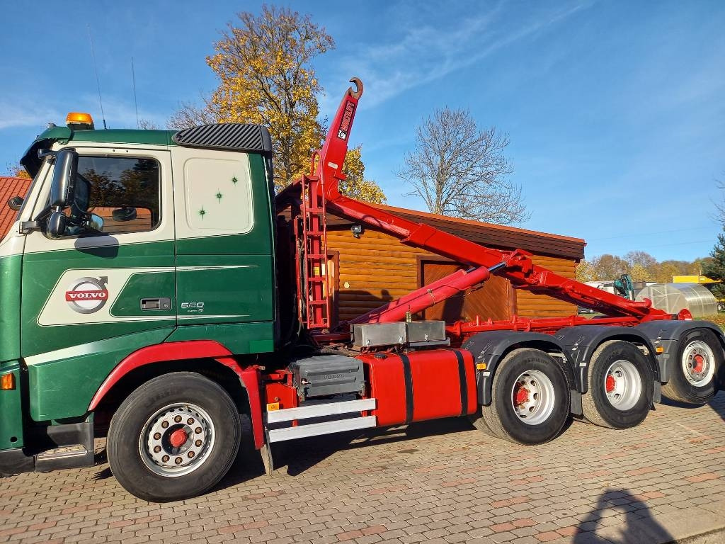 Volvo FH 520, 8x4, MULTILIFT - Hook lift truck: picture 1 Volvo FH 520, 8x4, MULTILIFT - Hook lift truck: picture 1