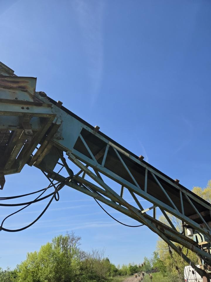 Screener Powerscreen Doppeldecker Siebmaschine mit Diesel Motor: picture 9