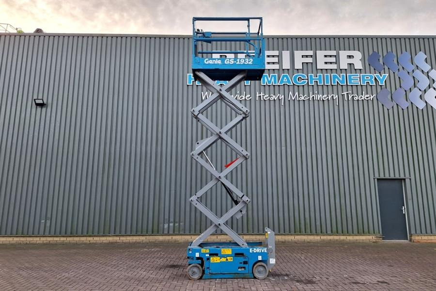 Genie GS1932 E-Drive Several In Stock, 8m Working Height - Scissor lift: picture 3 Genie GS1932 E-Drive Several In Stock, 8m Working Height - Scissor lift: picture 3