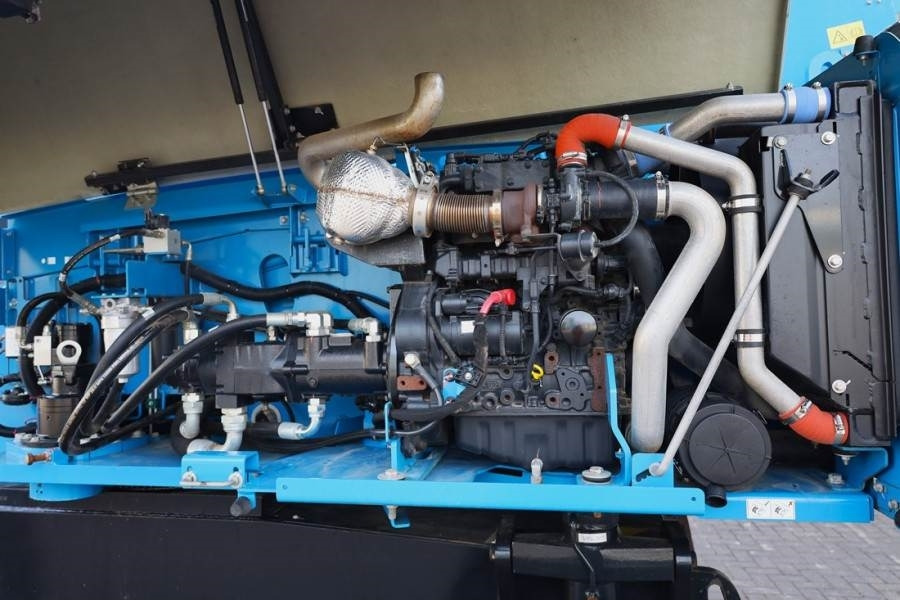 Genie S85XC Valid inspection, *Guarantee! Diesel, 4x4 Dr - Telescopic boom: picture 3 Genie S85XC Valid inspection, *Guarantee! Diesel, 4x4 Dr - Telescopic boom: picture 3